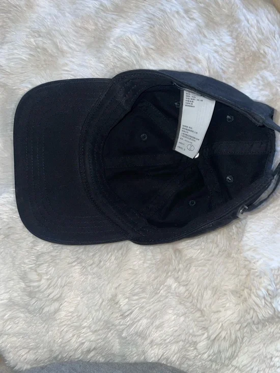Abercrombie & Fitch Black Baseball Cap with White Logo 🖤 - Picture 2 of 3